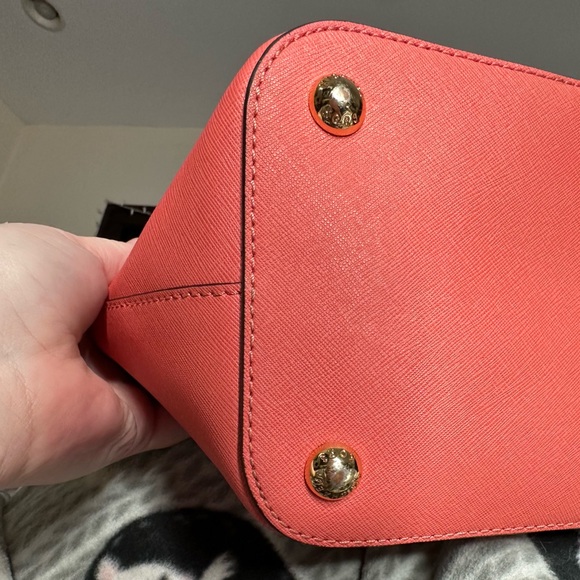 Michael Kors Coral Jet Set Tote Bag EUC - Picture 8 of 16